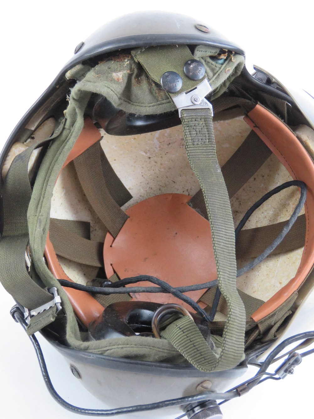 A 1971 Gentex US Pilots helmet in box with instructions. - Image 5 of 8
