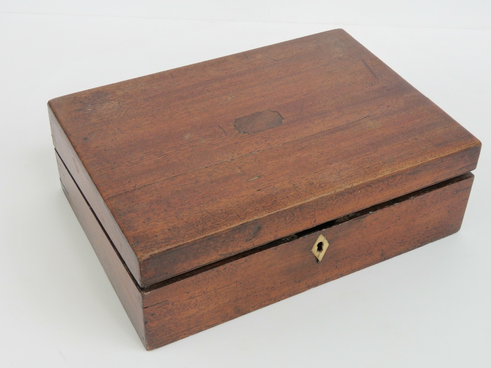 A mahogany writing slope, a/f. - Image 3 of 3