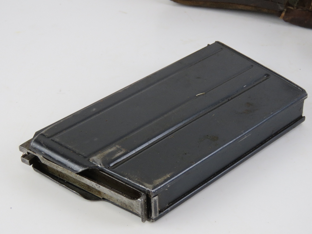 A ZB26-20 magazine carrier, with magazine. - Image 6 of 6