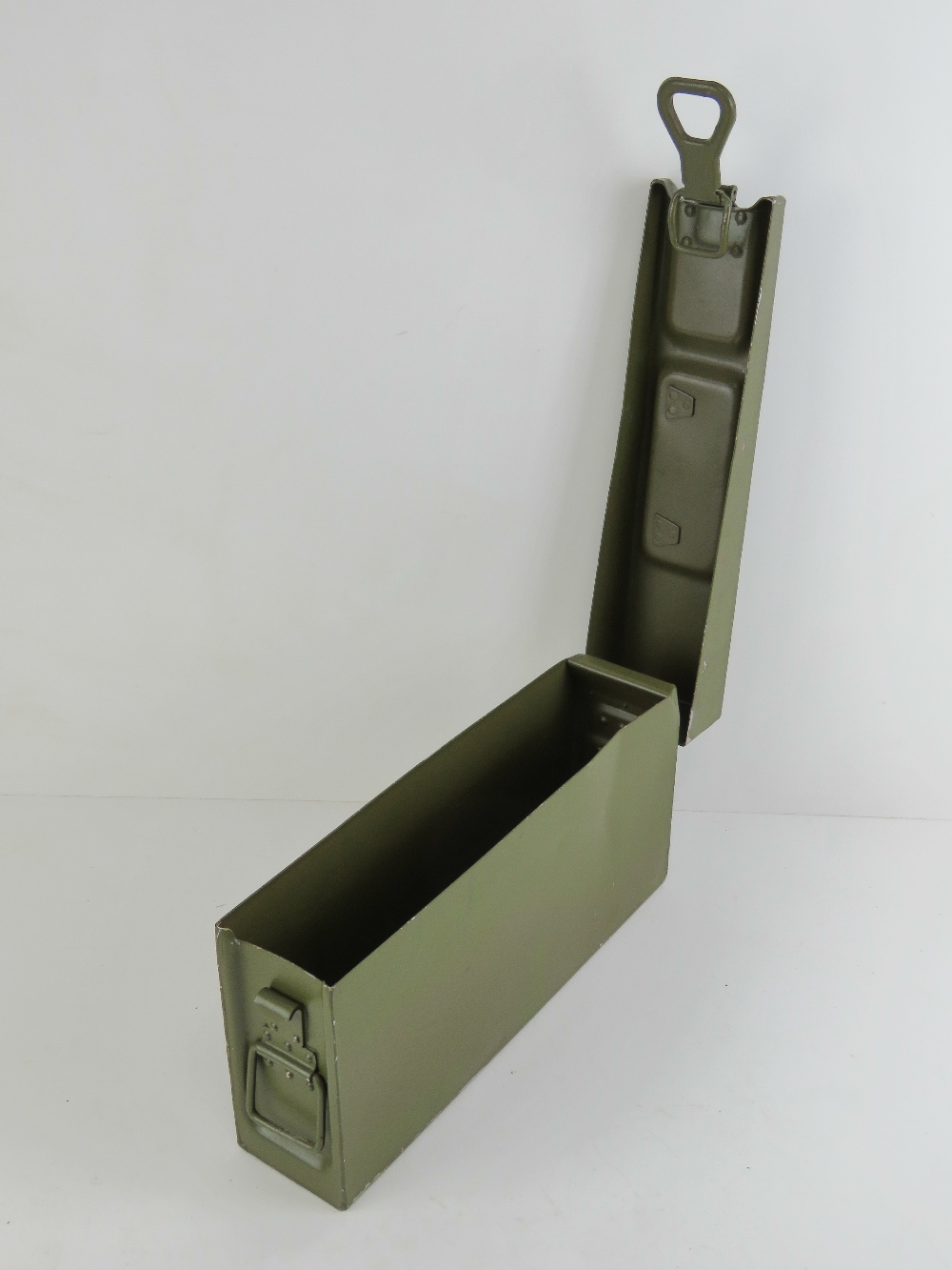 A rare WWII aluminium MG34/42 ammo tin, dated 1939. - Image 3 of 4