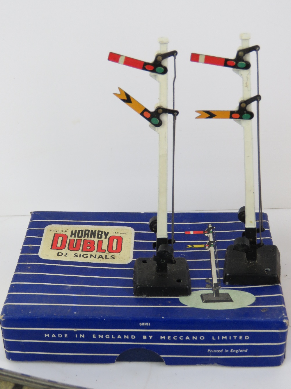 A boxed Hornby Dublo D2 double signal number two, - Image 3 of 3