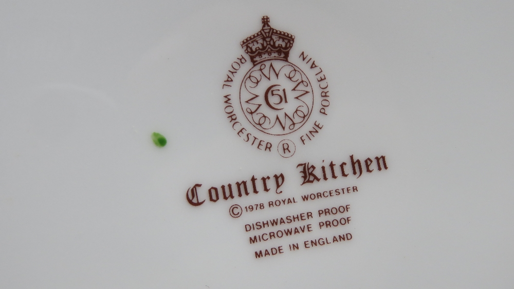 A quantity of Royal Worcester Evesham pattern dinnerware including tureen, large pie dish, - Image 4 of 4