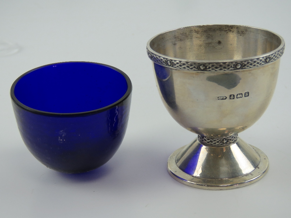 A HM silver raised pedestal salt with Bristol blue glass liner, - Image 3 of 3