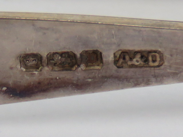 Three pairs of HM silver sugar tongs, largest hallmarked London 1826, - Image 5 of 5