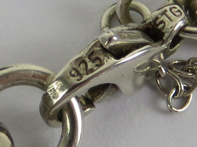A heavy silver flattened curb link chain necklace complete with safety chain, - Image 3 of 3