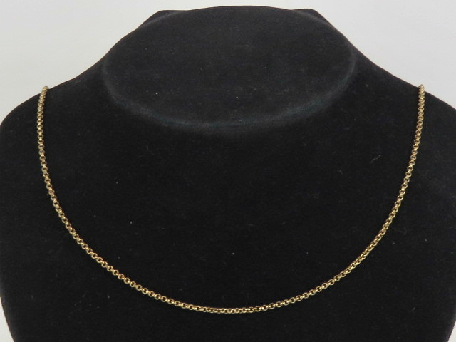 A 9ct gold chain necklace, hallmarked 375 and measuring 50cm in length. 6.8g.