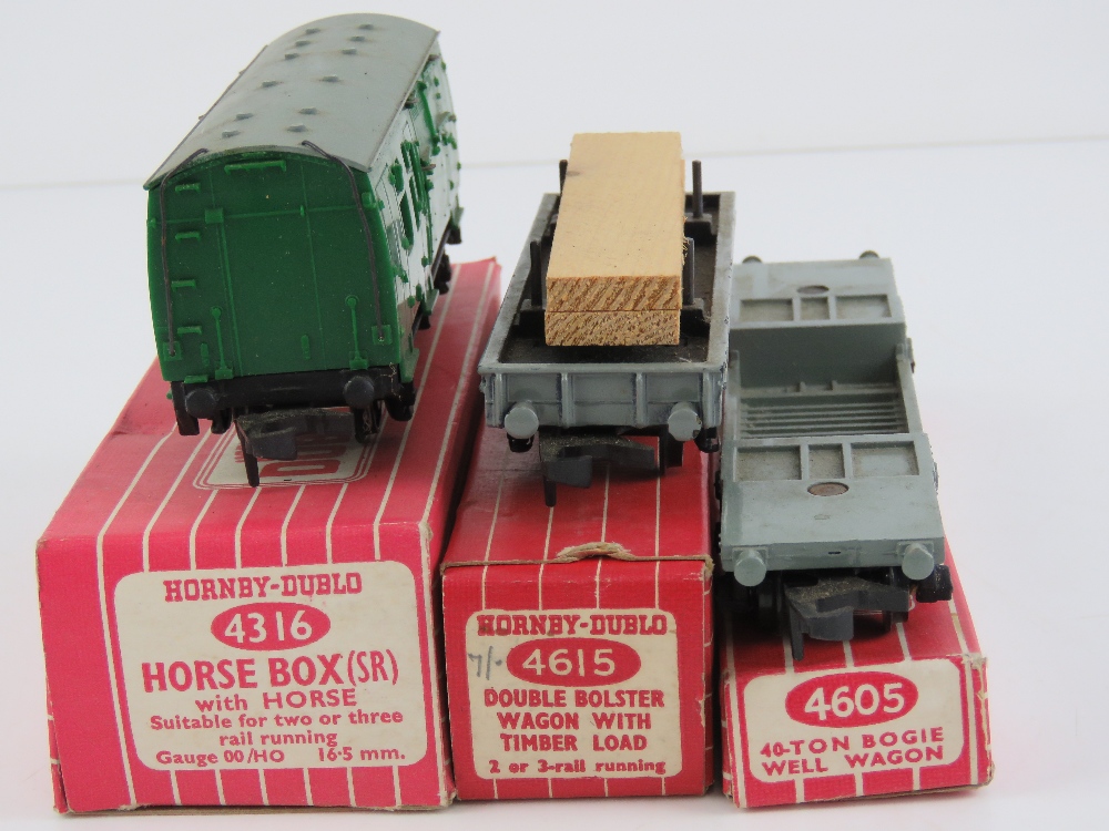 A quantity of Hornby Dublo 'Super detail' 00 wagons including good wagon, coal wagon, grain wagon, - Image 4 of 4