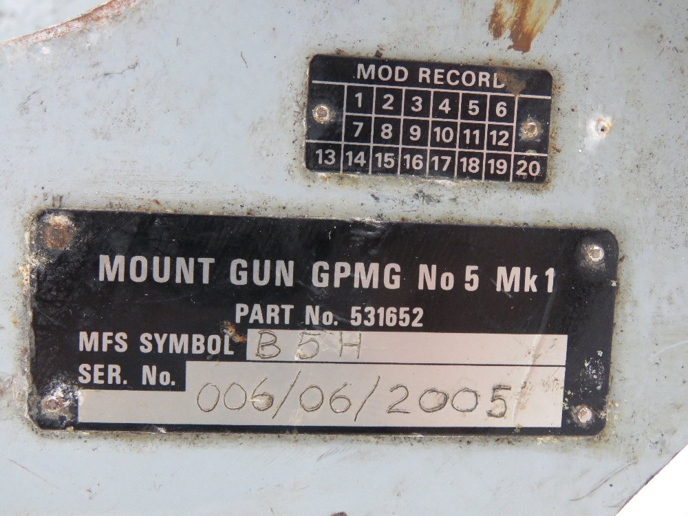 A GPMG vehicle pintle. - Image 2 of 5