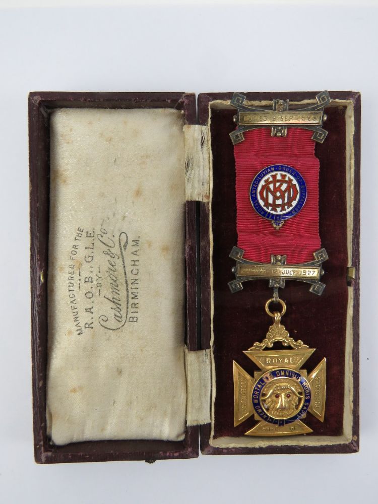 Timed Online Only Auction of Masonic and RAOB Regalia including Silver & Gold Medal Jewels, Collars, Ceremonial Gavels and Lodge Ephemera.