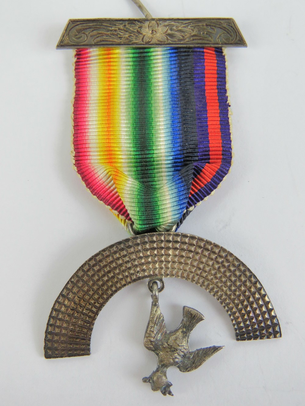 Masonic; A sterling silver Royal Arc Mariners dove and rainbow medal jewel.