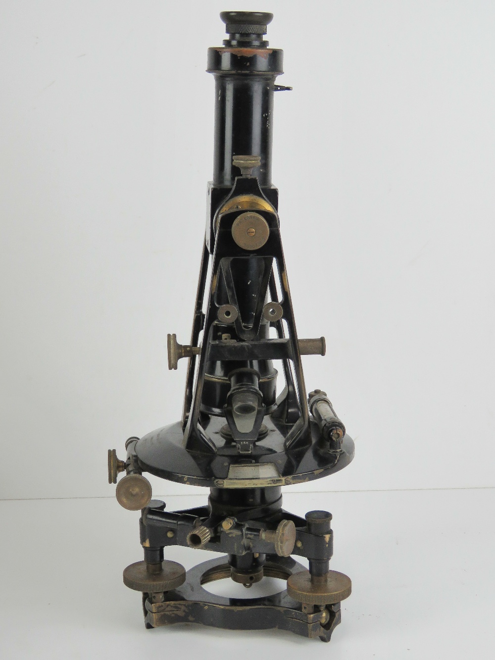 A Cooke, Troughton and Symms boxed telescope No 20006 complete with cleaning brush - Image 3 of 11