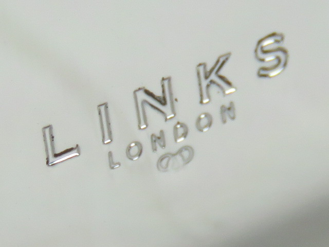 Links of London; a silver plated compact style photograph frame for two 9 x 4. - Image 3 of 4
