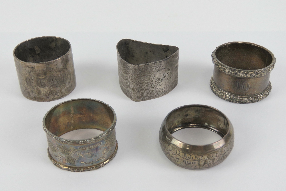 Five assorted HM silver napkin rings, various patterns, three hallmarked for Birmingham 1896,