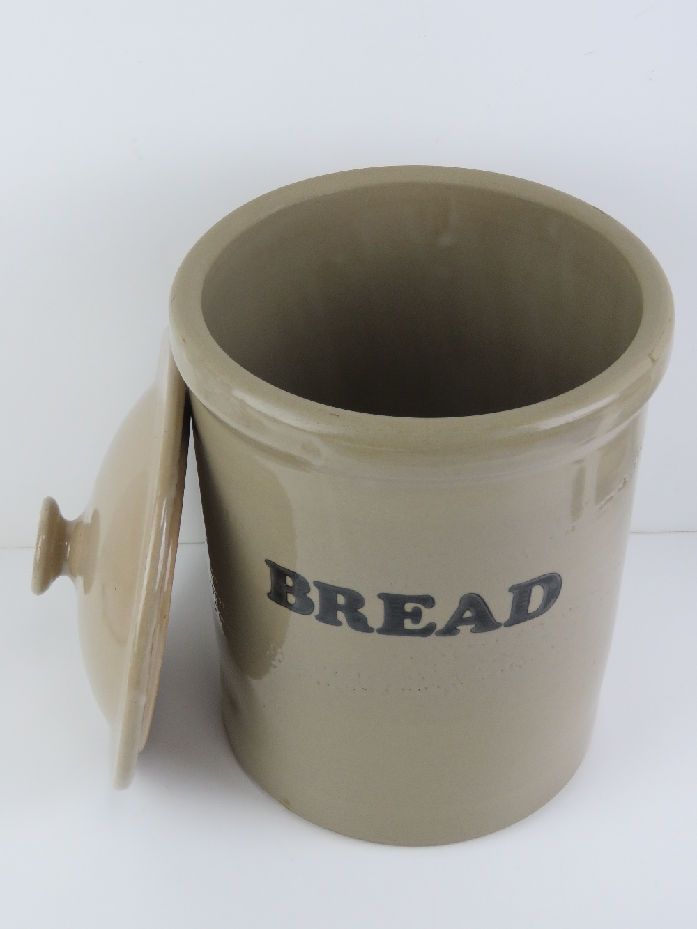 A glazed Stoneware bread bin with lid standing 37cm high. - Image 2 of 3