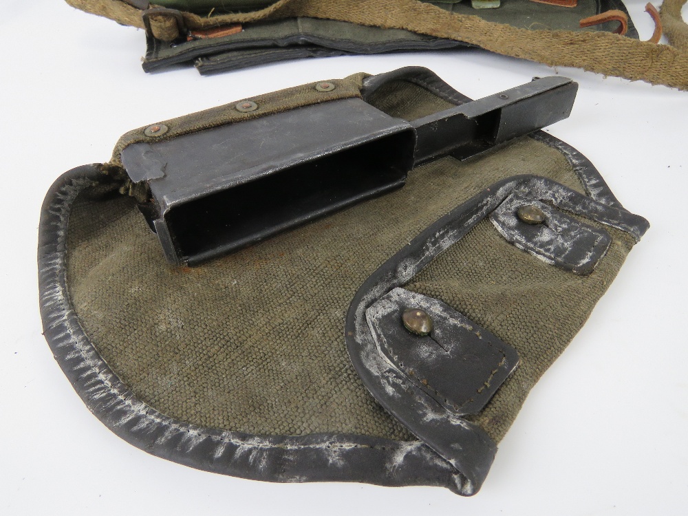 An MG42 Gunners kit with 50 round drum m - Image 4 of 5