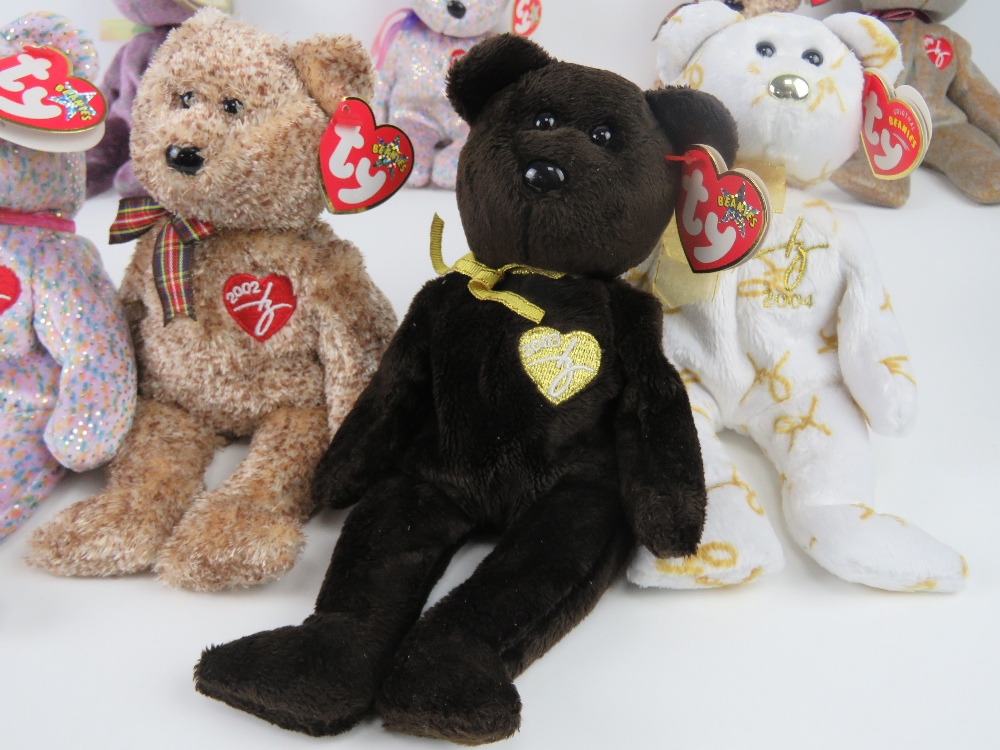 Ty Beanie Babies/Beanie Bears; A collection of Signature bears 1999, 2000 (x2) 2001 (x2), - Image 3 of 3