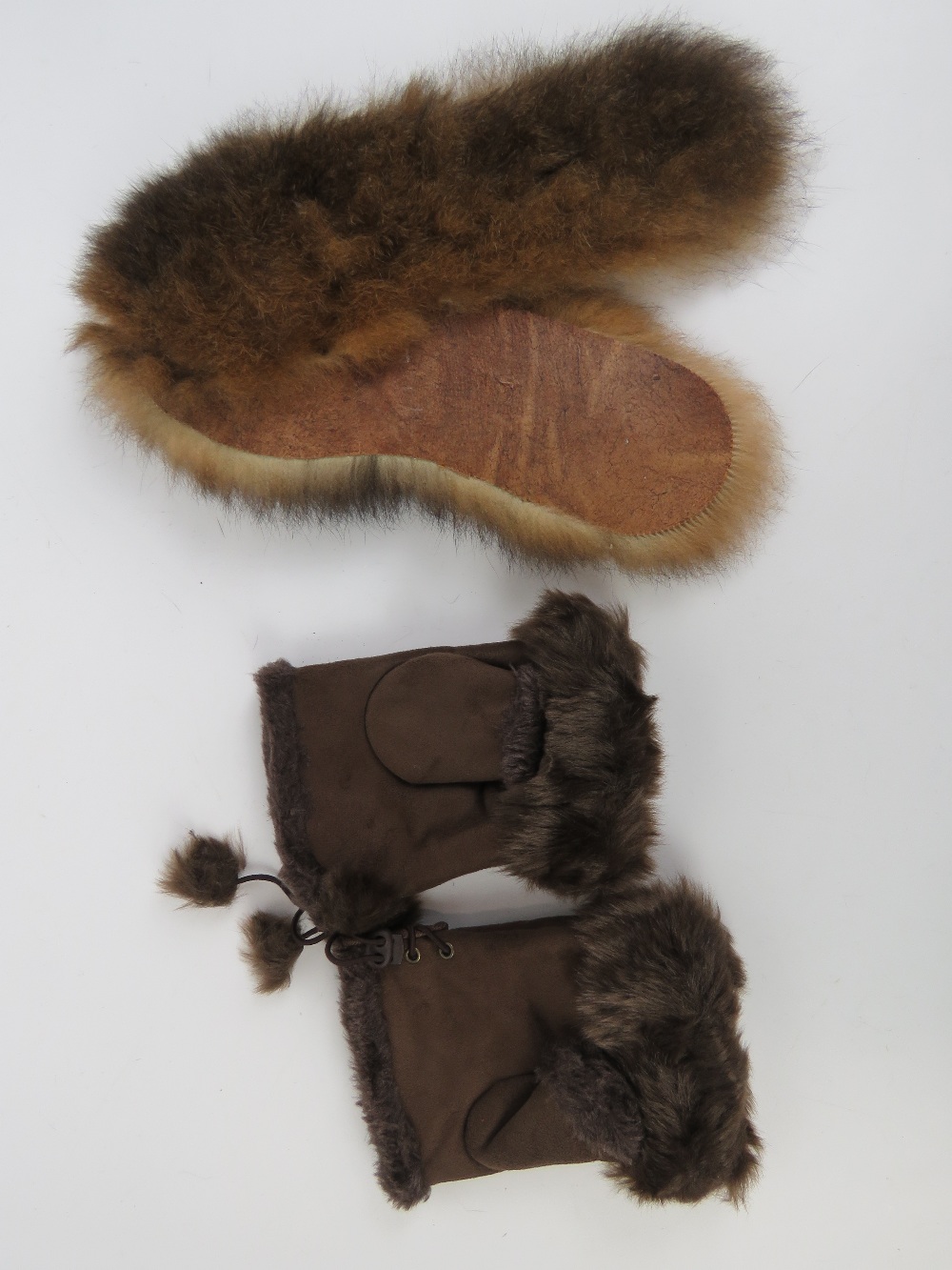 A quantity of faux fur shawls and scarves, - Image 3 of 6