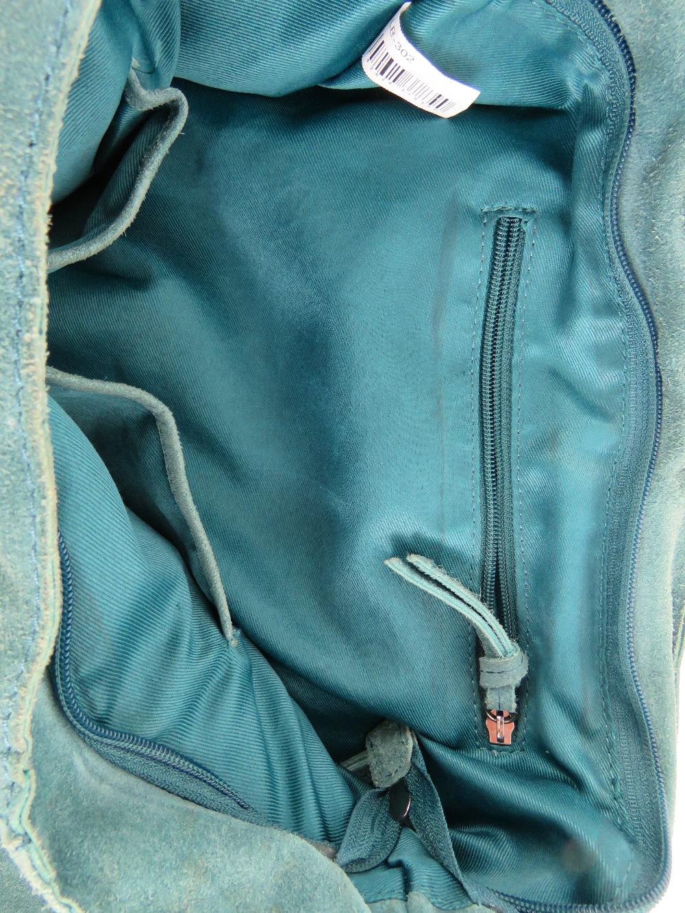 A vintage turquoise blue suede handbag. - Image 4 of 4