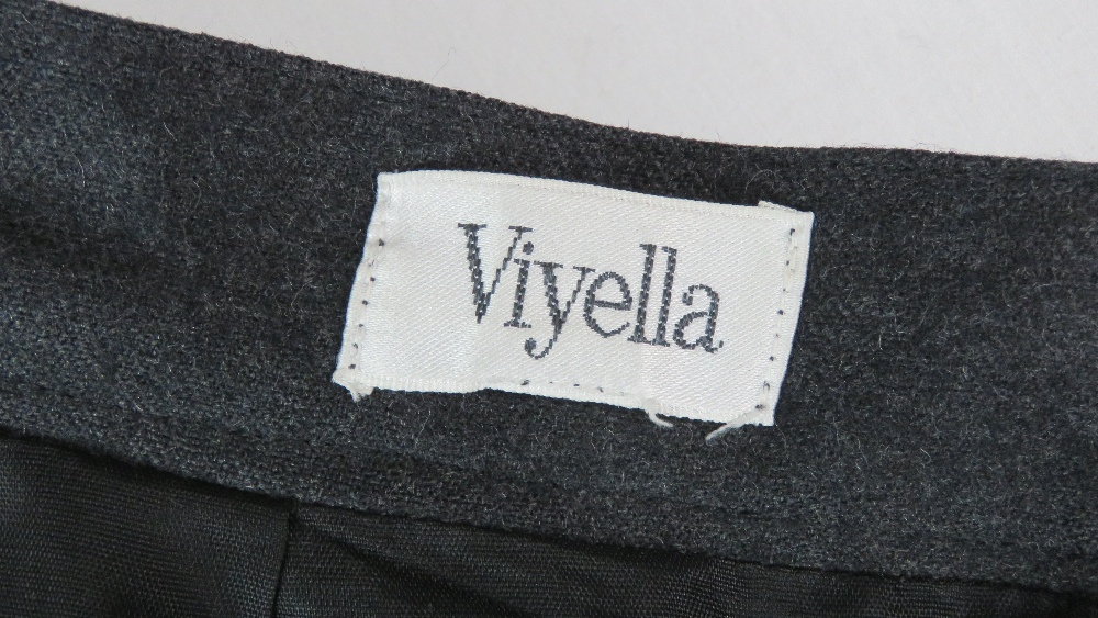 Viyella; 100% pure new wool ladies jacket and skirt, jacket UK size 16, skirt UK size 14, - Image 6 of 7