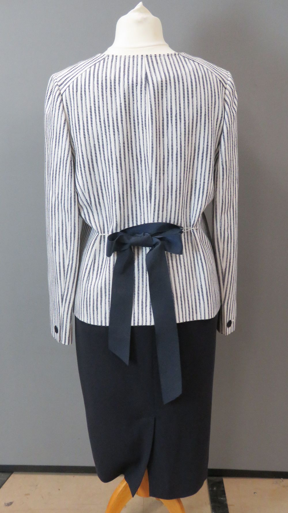 Jaeger; a ladies 100% cotton jacket in navy and white, dry clean only label within, - Image 2 of 6