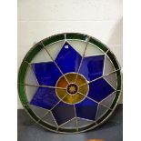 AN IMPRESSIVE ANTIQUE STAINED AND CUT GLASS CIRCULAR LEADED WINDOW/ ROOF LIGHT. Dia.108cms.