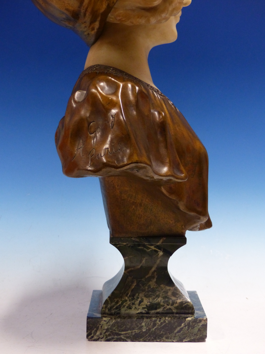 AFFORTUNATO GORY. (FL.1895-1925) A BRONZE AND WHITE MARBLE BUST OF A GIRL WEARING A FLORAL CAP. H. - Image 6 of 9