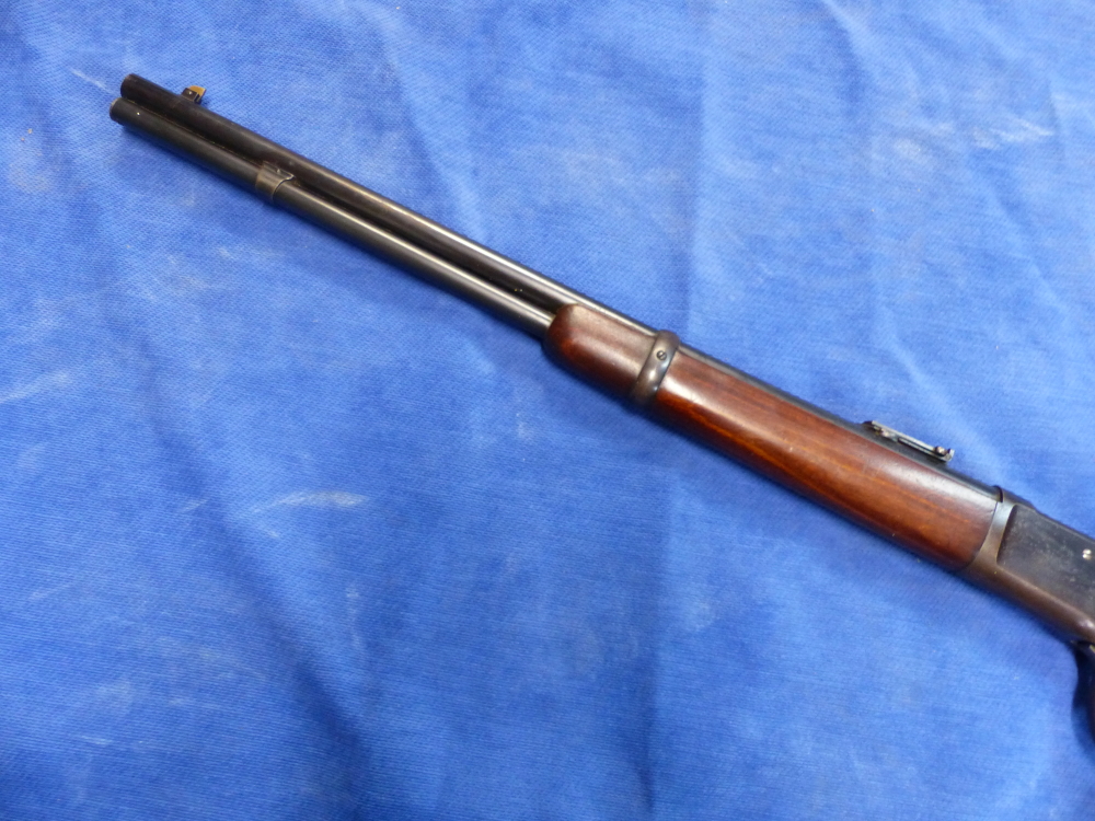 RIFLE (FAC REQUIRED) A WINCHESTER .25-20 WCF MODEL 1892 LEVER ACTION SERIAL NUMBER 443061 ( ST.NO. - Image 8 of 16