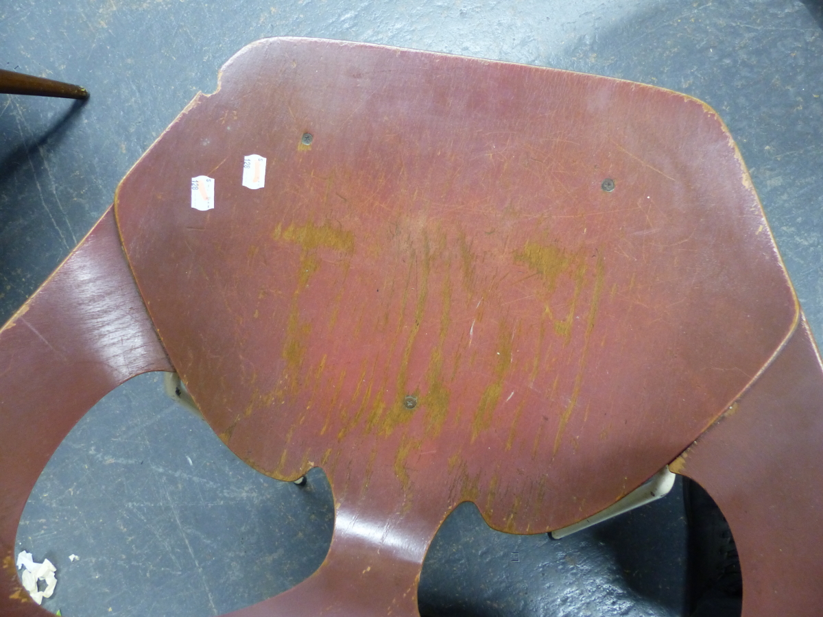 A PAIR OF MID CENTURY KANDYA BENTWOOD SEATED SIDE CHAIRS. (2) - Image 6 of 6