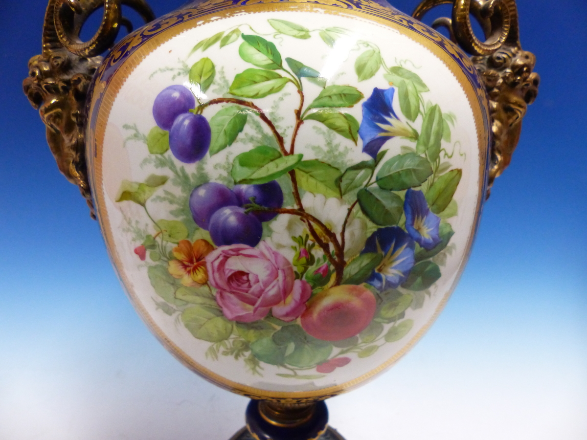 A SEVRES STYLE JEWELLED BLUE GROUND BALUSTER VASE AND COVER PAINTED WITH A ROUNDEL OF A GENTLEMAN - Image 6 of 24