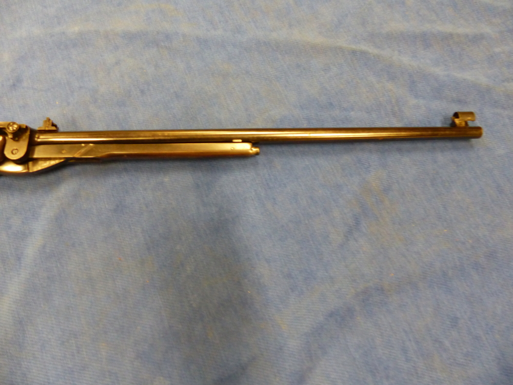 A WEBLEY AND SCOTT MARK 3 UNDERLEVER .22CAL AIR RIFLE SERIAL NUMBER 94904. - Image 7 of 18