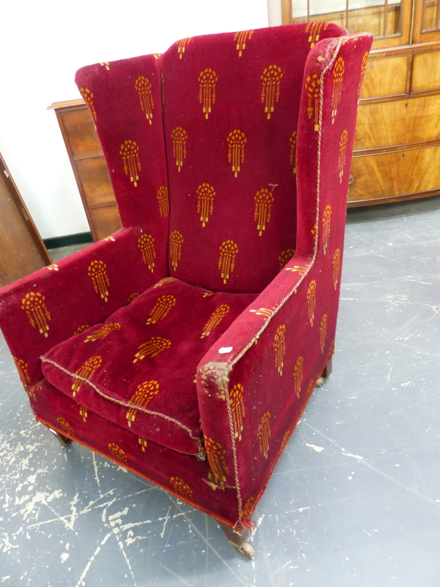 AN EDWARDIAN WING BACK ARMCHAIR WITH PERIOD VELOUR UPHOLSTERY ON SHORT SQUARE TAPERED LEGS AND - Image 2 of 3