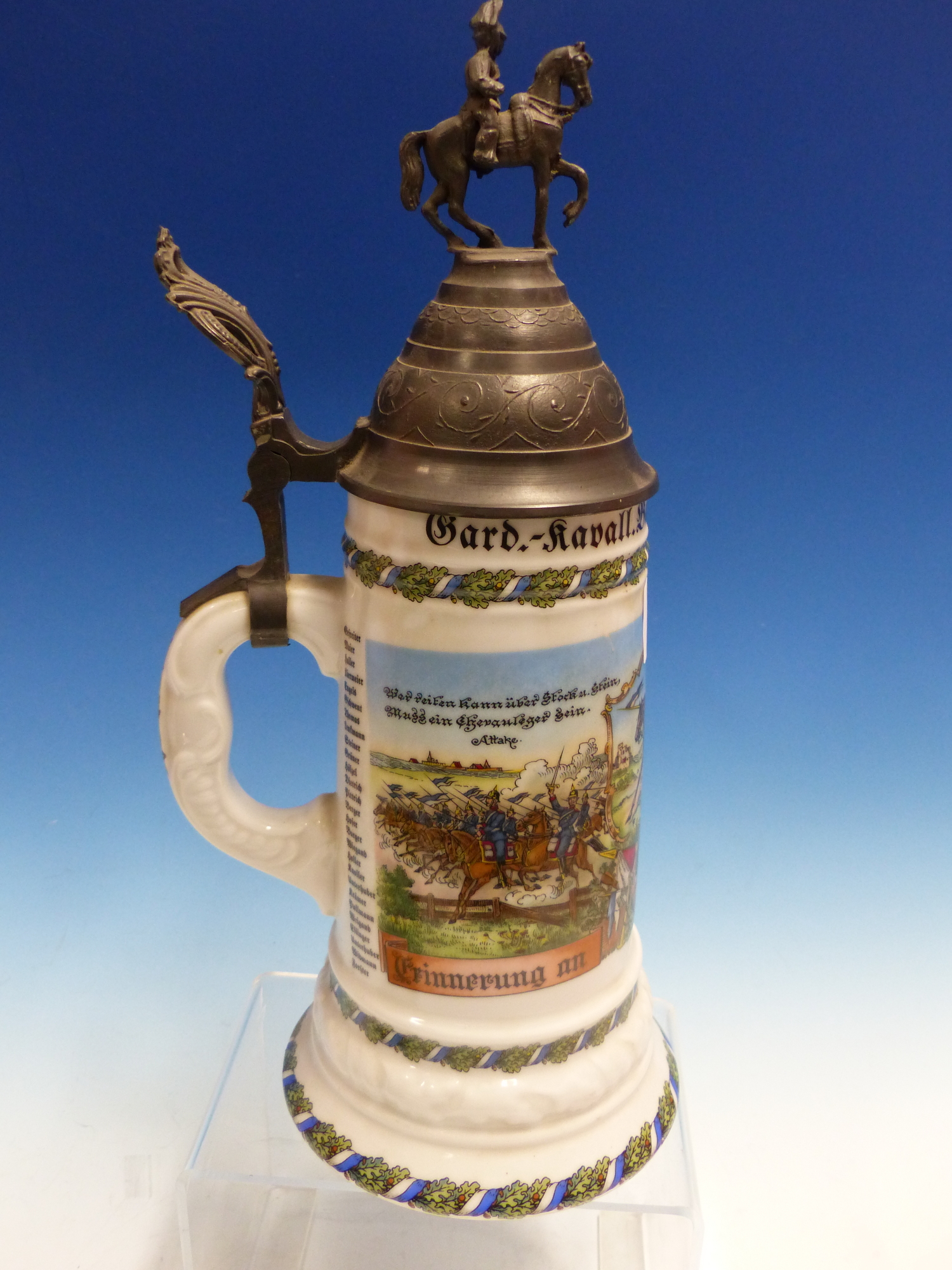 A KUHR PORCELAIN PEWTER LIDDED TANKARD DECORATED FOR A MUNICH CAVALRY BATTALION. H 31.5cms. TOGETHER - Image 10 of 11