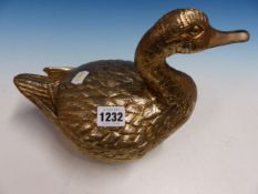 A MARIO MANETTI GILT METAL DUCK SHAPED ICE BUCKET WITH CERAMIC LINER. W 28.5cms.