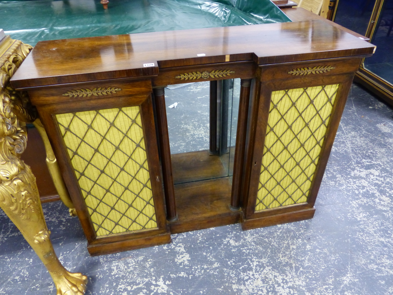 A REGENCY STYLE ROSEWOOD INVERTED BREAKFRONT SMALL BOOKCASE CABINET. 112 x 36 x H.86cms.