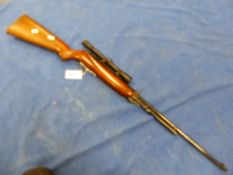 A WEBLEY AND SCOTT MARK 3 UNDERLEVER .22 CAL AIR RIFLE SERIAL NUMBER 44775 WITH WEBLEY 4 X 20