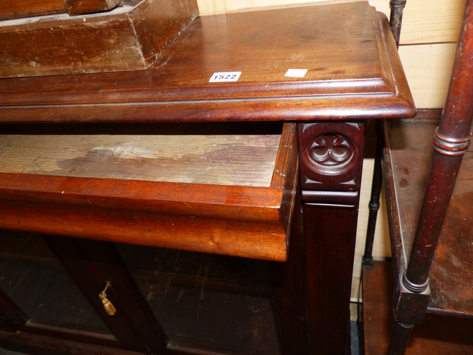 A MAHOGANY SIDE CABINET, THE RECTANGULAR TOP OVER A DRAWER WITH SHAPED FRONT AND BETWEEN TREFOIL - Image 3 of 3