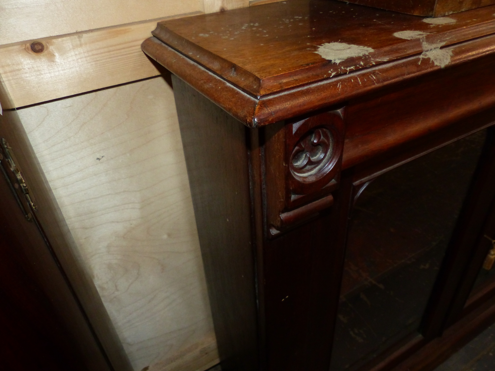 A MAHOGANY SIDE CABINET, THE RECTANGULAR TOP OVER A DRAWER WITH SHAPED FRONT AND BETWEEN TREFOIL - Image 2 of 3