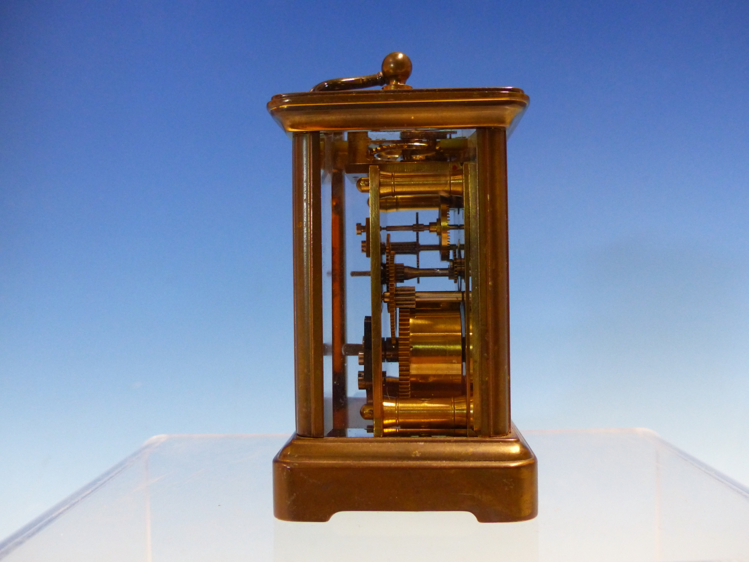 A FRENCH MINIATURE CARRIAGE TIME PIECE. H 8.5cms. - Image 2 of 3