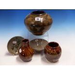 A GROUP OF FIVE PIECES OF ART POTTERY TO INCLUDE EXAMPLES BY WALTER DEXTER, HENRY HAMMOND, HELEN