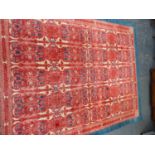 AN ORIENTAL CARPET OF UNUSUAL DESIGN, 272 x 211cms.