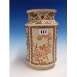 A SATSUMA WAISTED CYLINDRICAL VASE PAINTED WITH ALTERNATING PANELS OF DIGNITARIES AND FLOWERS,