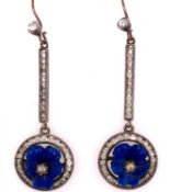 A PAIR OF ART DECO PASTE AND BLUE FOLIATE DOUBLE ARTICULATED DROP EARRINGS ON YELLOW METAL WIRES,