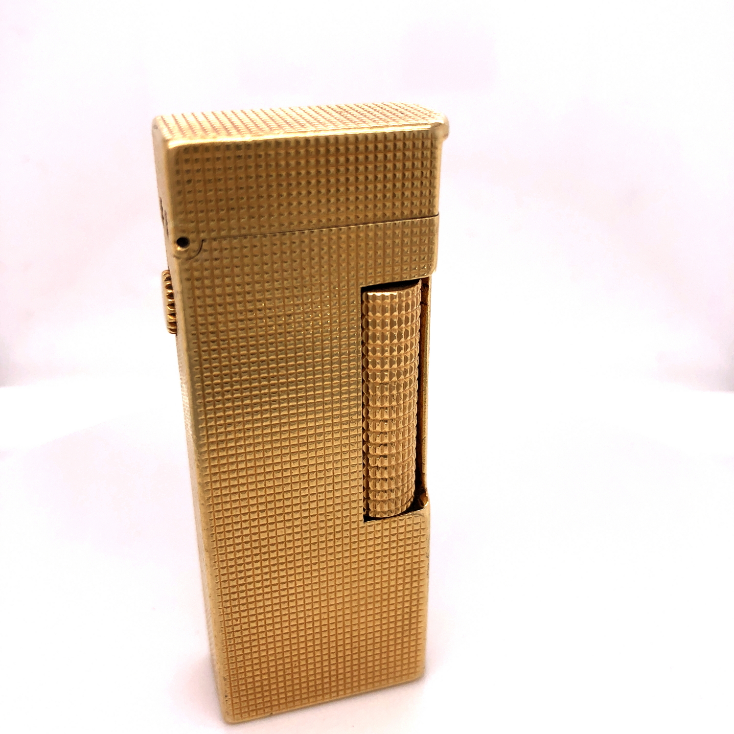 AN 18ct GOLD ROLLAGAS DUNHILL LIGHTER, DATED 1971, WEIGHT 134.6grms.