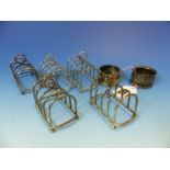 A SET OF FIVE SILVER HALLMARKED TOAST RACKS, DATED 1904 CHESTER FOR HASELER & BILL, TOGETHER WITH