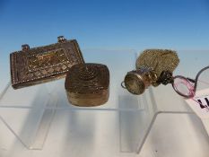 A '925' SILVER PILL BOX. W 4cms. A FILIGREE PIPE, A CHAIN MAIL SOVEREIGN BAG AND AN OMANI PRAYER