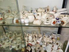 A LARGE COLLECTION OF GOSS CRESTED WARES, ETC.