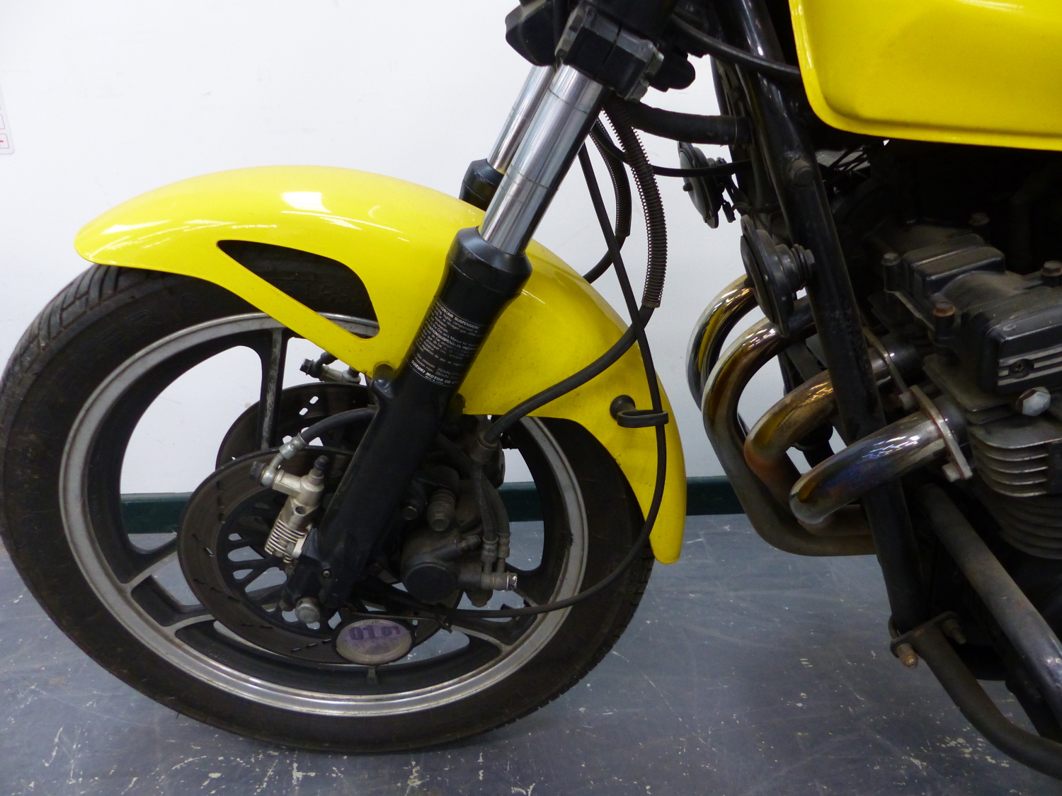 SUZUKI GSX1100E (1983) REG NO KEG 557Y GSX1100E- THIS CUSTOMISED 1983 GSX, SUPPLIED NEW ABROAD AND - Image 2 of 12