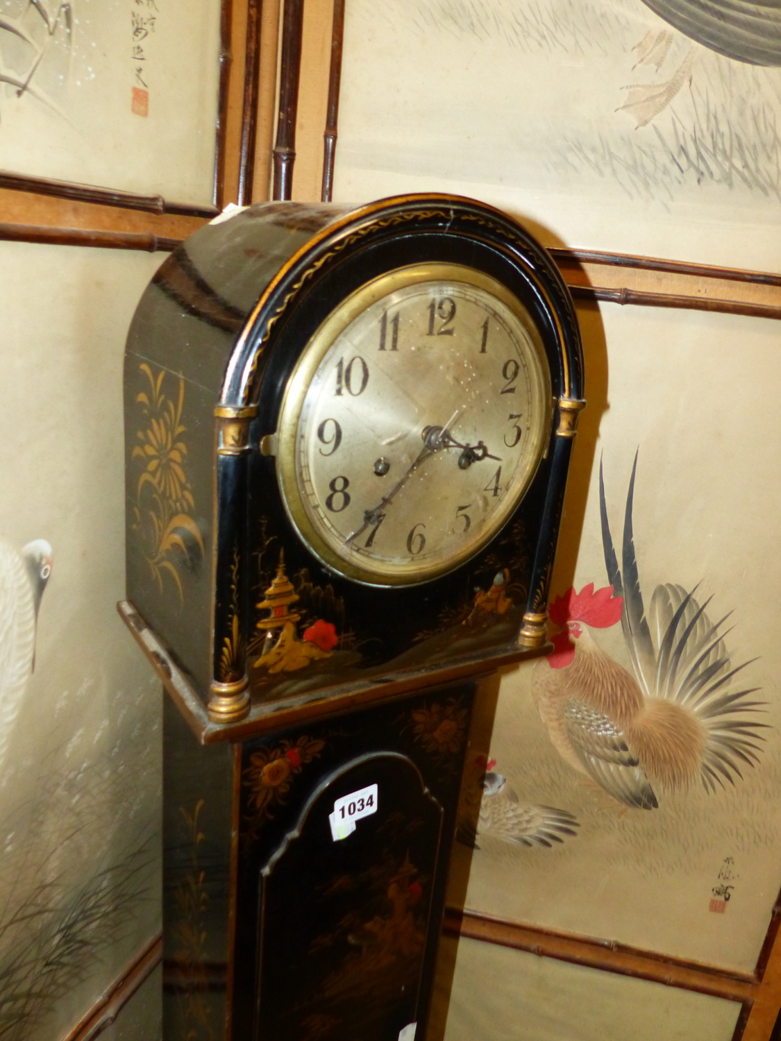 A CHINOISERIE PAINTED BLACK LACQUER GRANDMOTHER CLOCK WITH THE EMBEE MOVEMENT STRIKING ON A COILED - Image 2 of 10