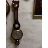 A MAHOGANY WHEEL BAROMETER, THE BROKEN PEDIMENT ABOVE DRY/DAMP DIAL, MERCURY THERMOMETER, CONVEX