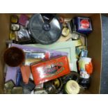 A LARGE COLLECTION OF VARIOUS GRAMOPHONE NEEDLE TINS, VARIOUS PLAYING HEADS, OTHER PARTS, ASSOCIATED